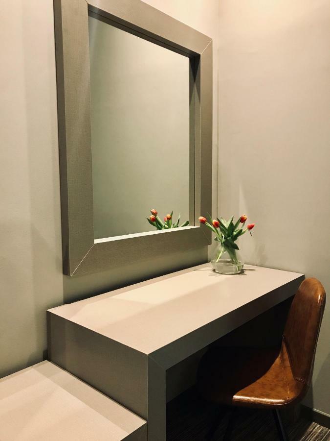 Metis Apartment *